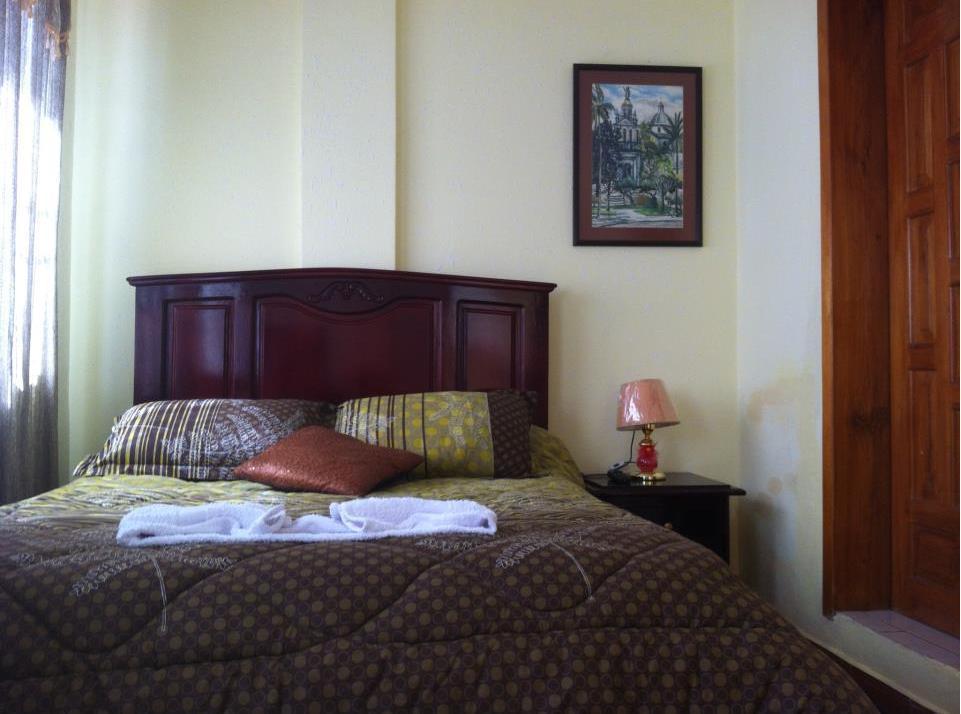 Hostal Jora Continental Cotacachi Quarto foto